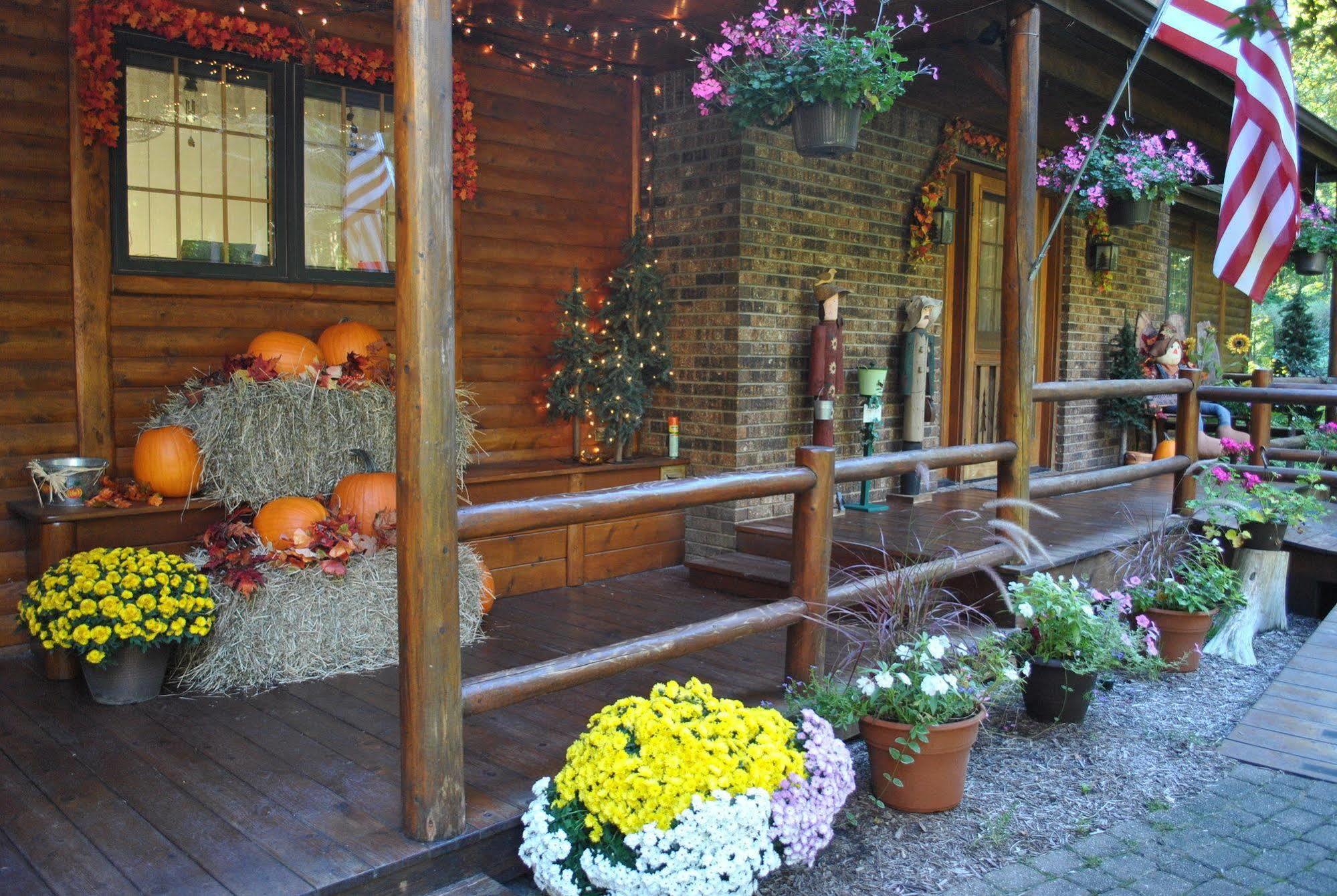 Horton Creek Inn B&B Charlevoix Exterior photo
