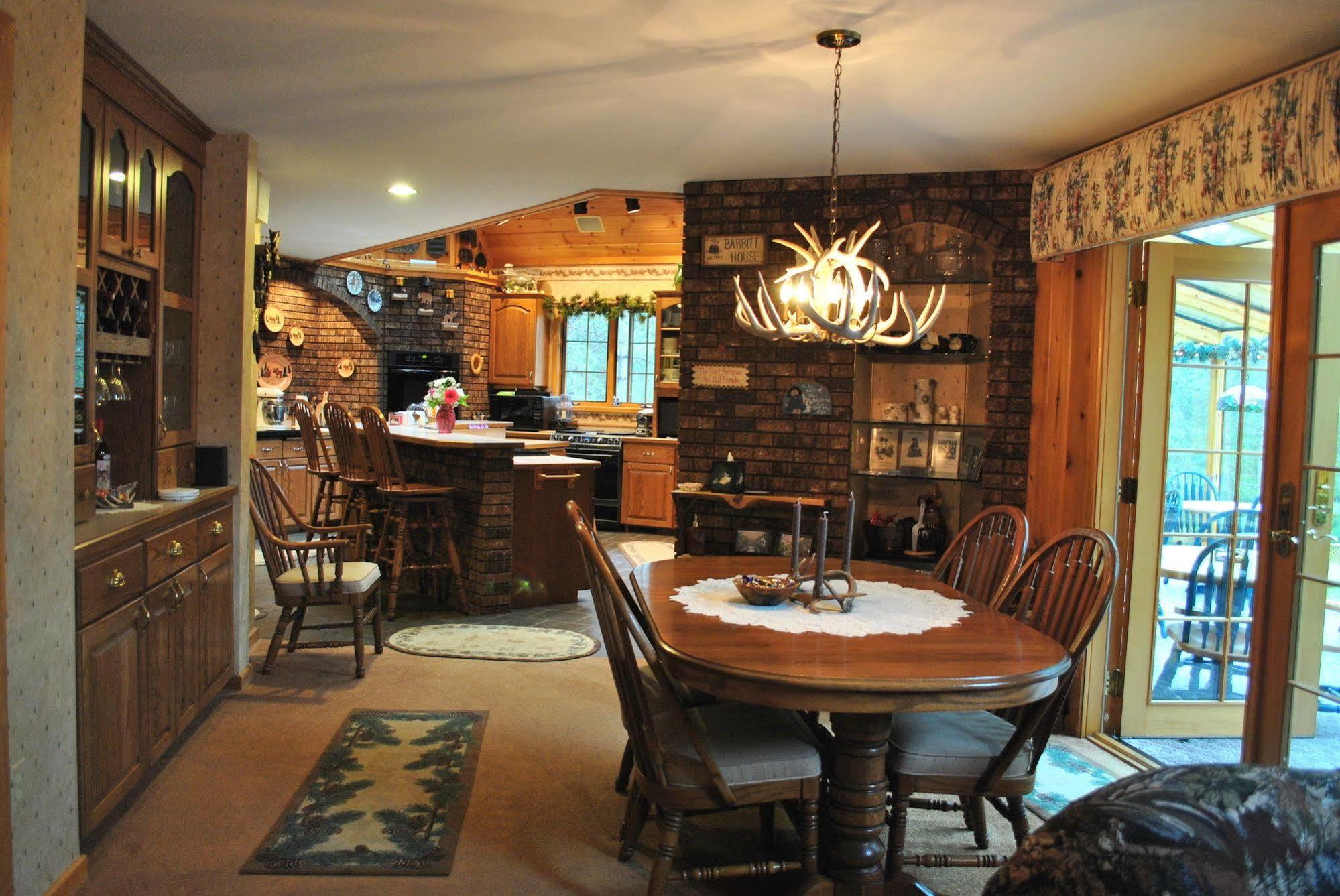 Horton Creek Inn B&B Charlevoix Exterior photo